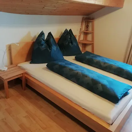 Ferienwohnung Starz *